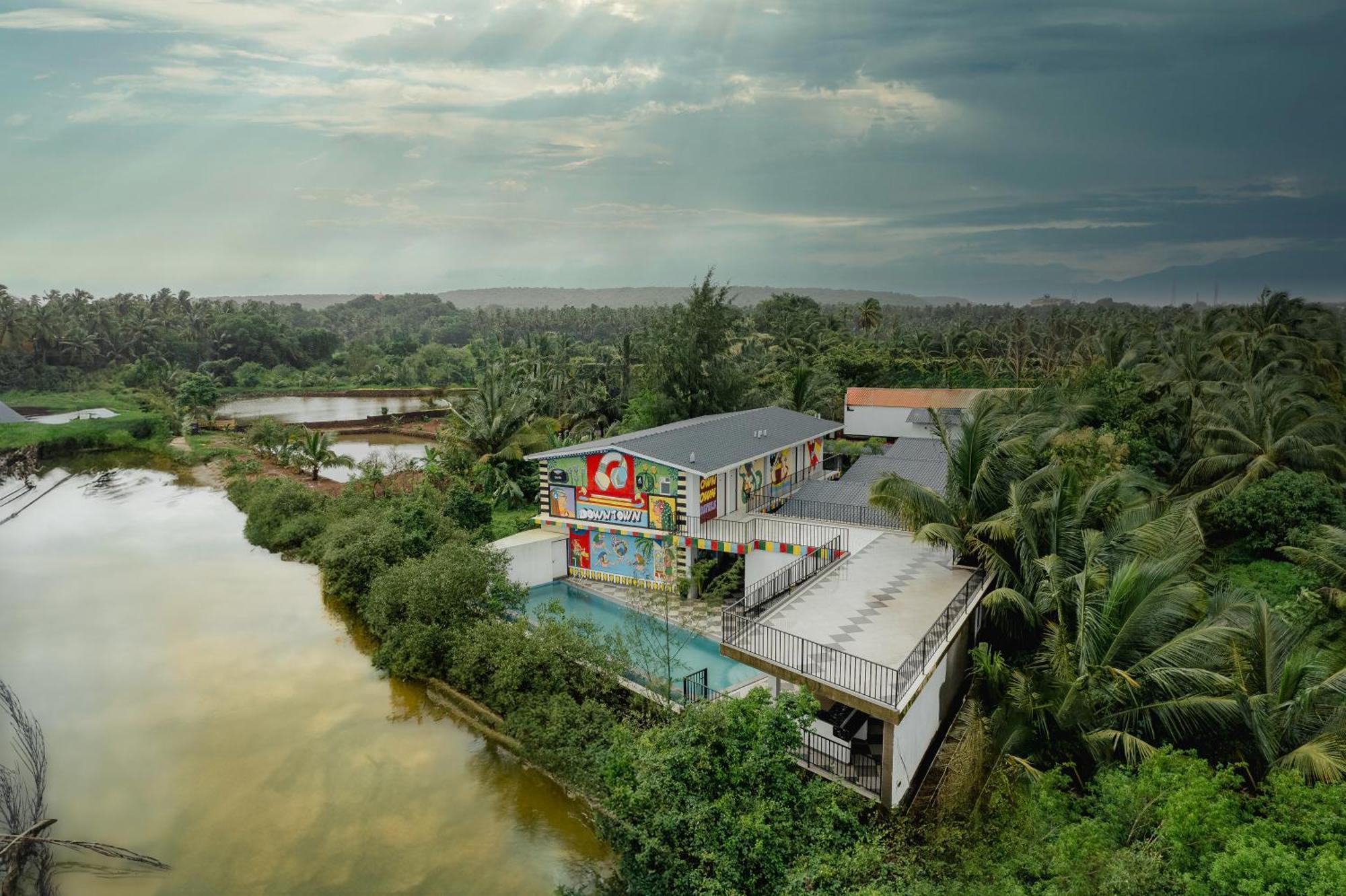 Downtown Arambol - The River Side Hostel Extérieur photo
